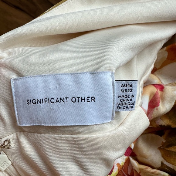 midi floral dress! WORN ONCE and dry cleaned! - Picture 4 of 5